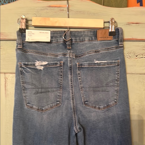 American Eagle Outfitters Blue Flare Jeans - Picture 4 of 4